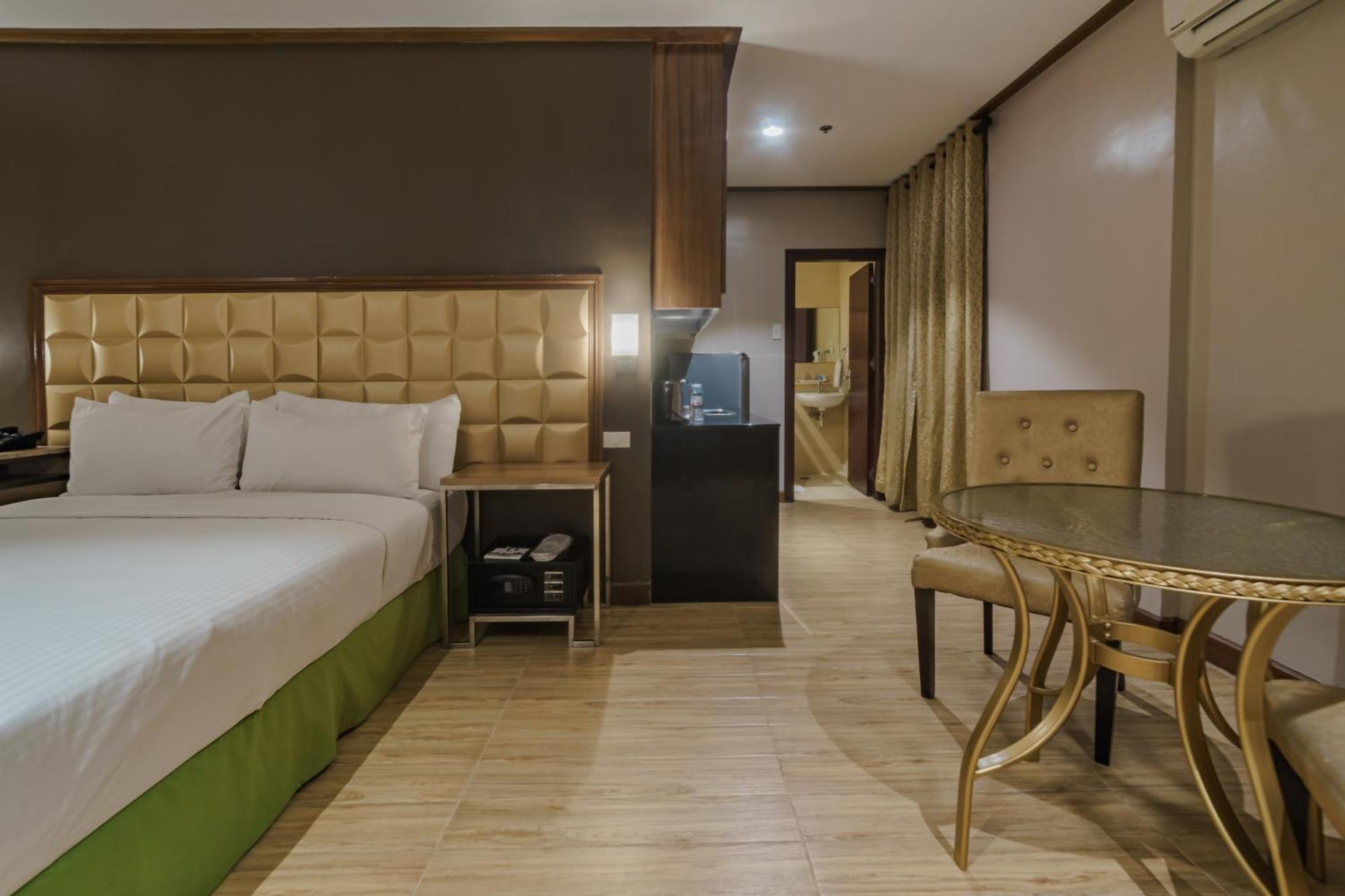 Robertson Hotel Naga  Dış mekan fotoğraf