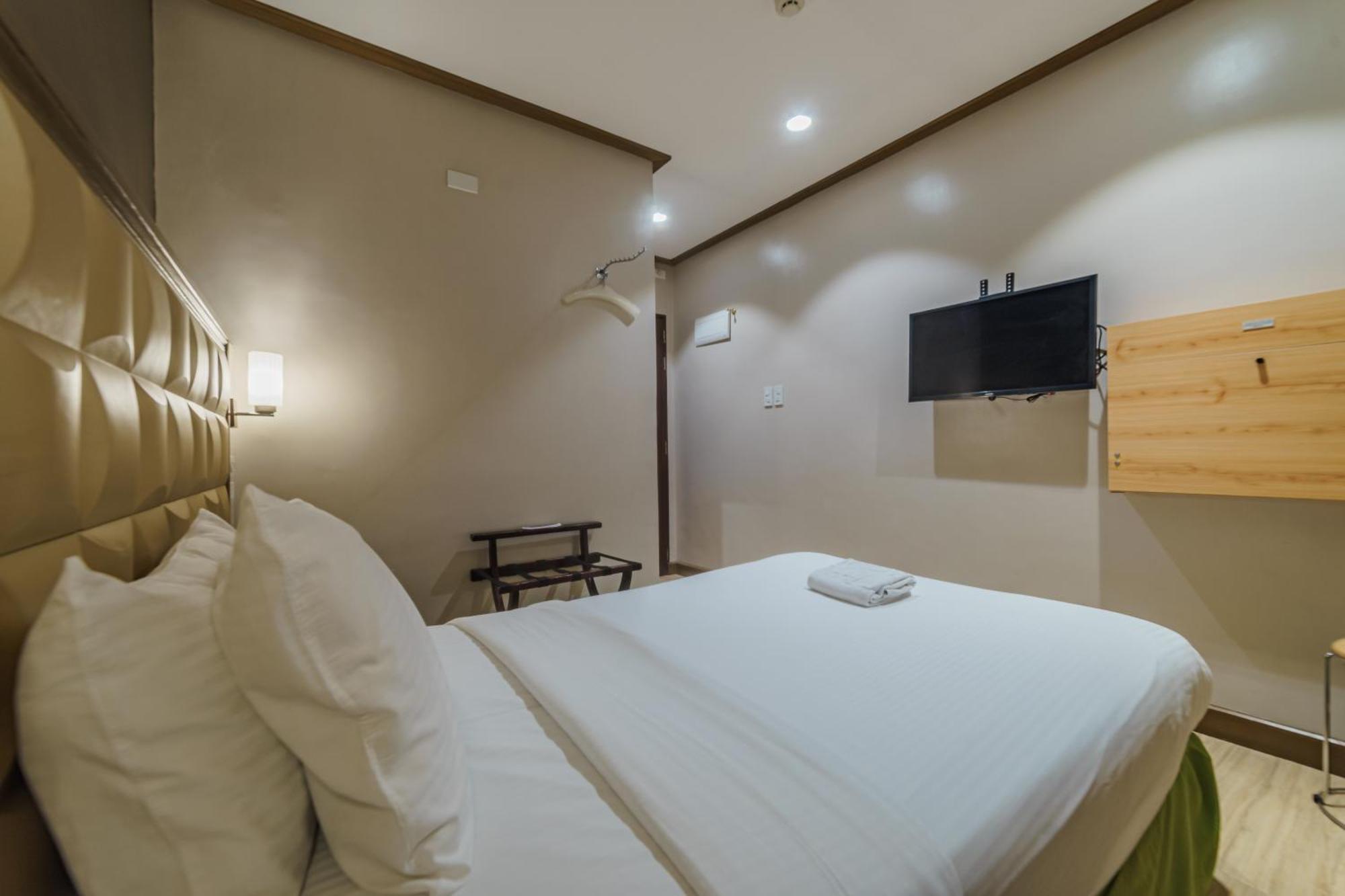 Robertson Hotel Naga  Dış mekan fotoğraf