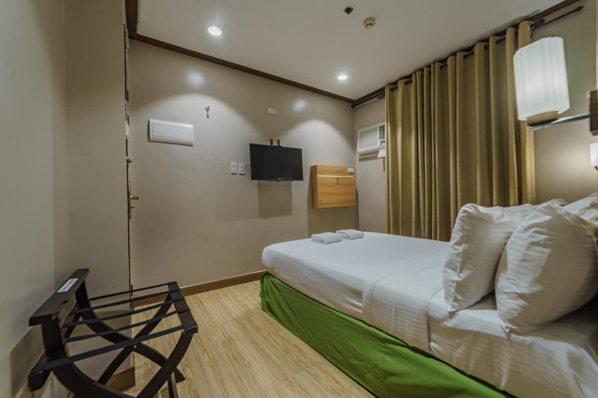 Robertson Hotel Naga  Dış mekan fotoğraf
