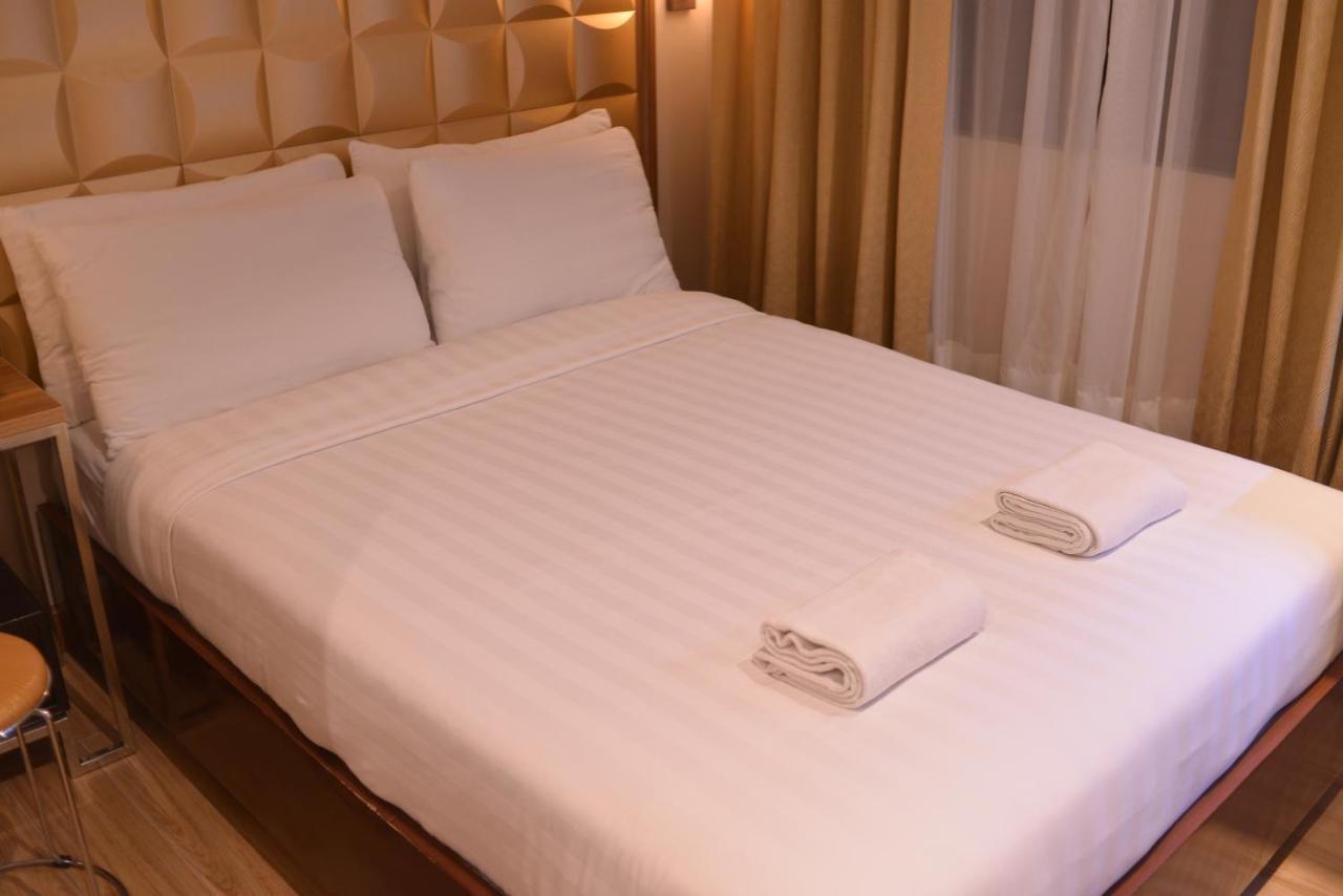 Robertson Hotel Naga  Oda fotoğraf